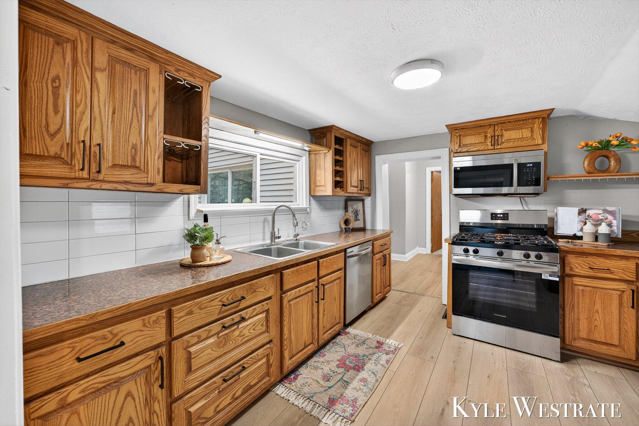6707 Lessiter Road Northeast Belding, MI 48809 - Photo 14 of 32 08-KYL00445