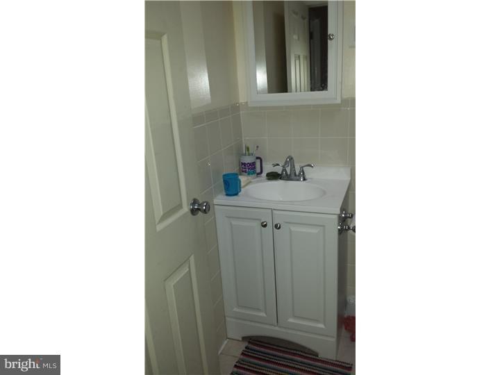 4554 Tolbut Street Philadelphia, PA 19136 - Photo 17 of 22