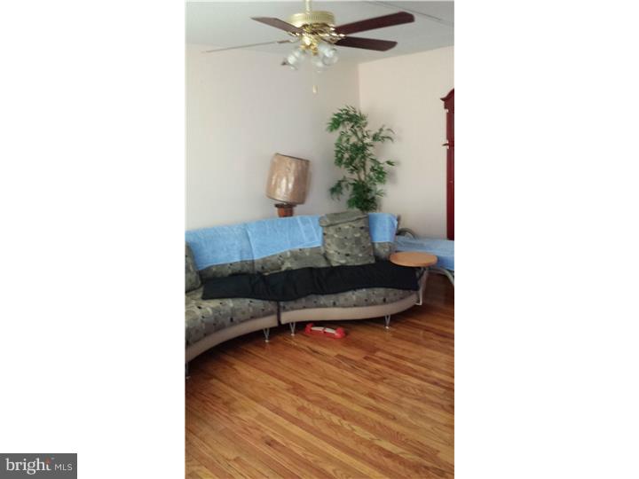 4554 Tolbut Street Philadelphia, PA 19136 - Photo 9 of 22