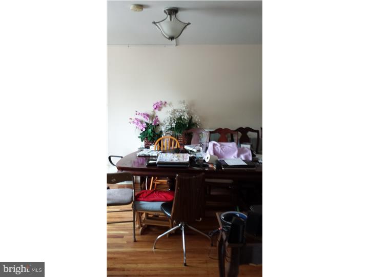4554 Tolbut Street Philadelphia, PA 19136 - Photo 10 of 22