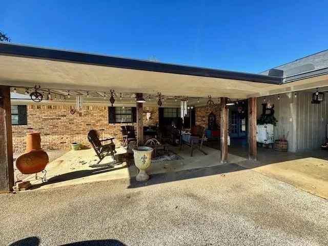 $319,900 | 12239 Lovers Lane, Larue, TX 75770