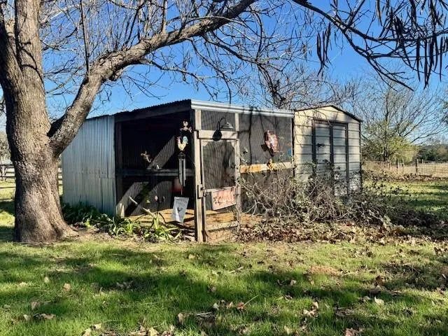 $319,900 | 12239 Lovers Lane, Larue, TX 75770