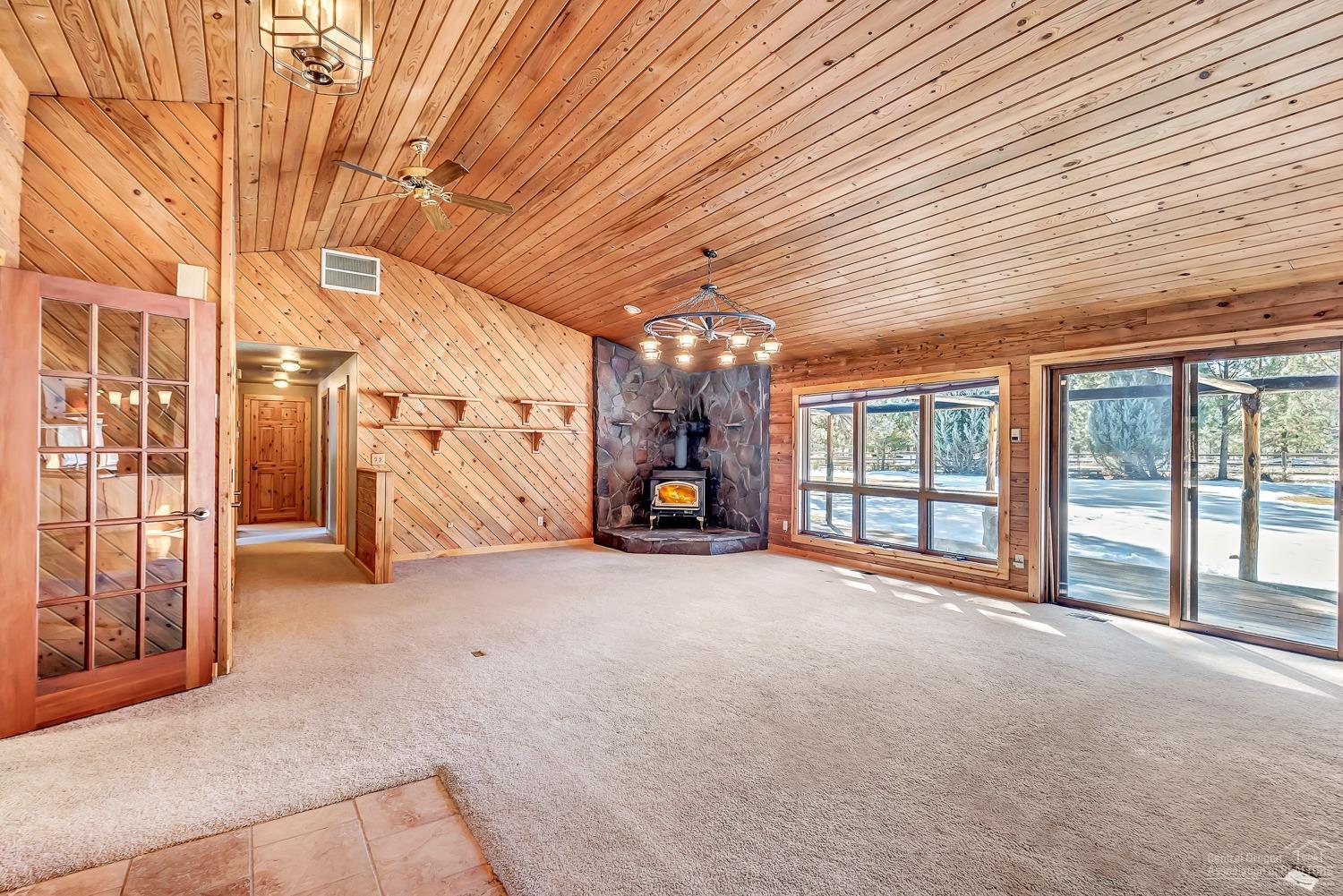 15676 Trapper Point Road Sisters, OR 97759 - Photo 2 of 25 Additional Photo