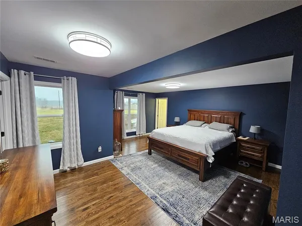 $489,000 | 50 Saddlefield Lane, Troy, MO 63379