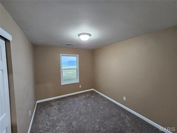 $489,000 | 50 Saddlefield Lane, Troy, MO 63379
