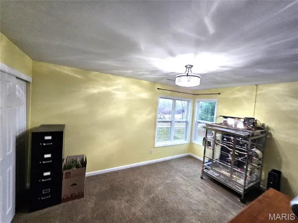 $489,000 | 50 Saddlefield Lane, Troy, MO 63379