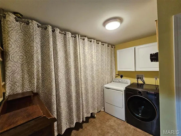 $489,000 | 50 Saddlefield Lane, Troy, MO 63379