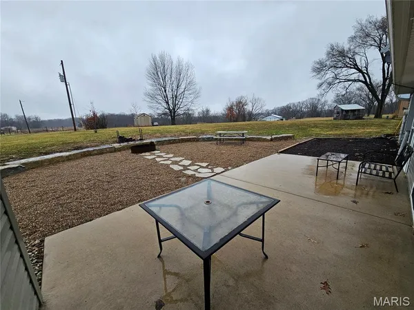 $489,000 | 50 Saddlefield Lane, Troy, MO 63379