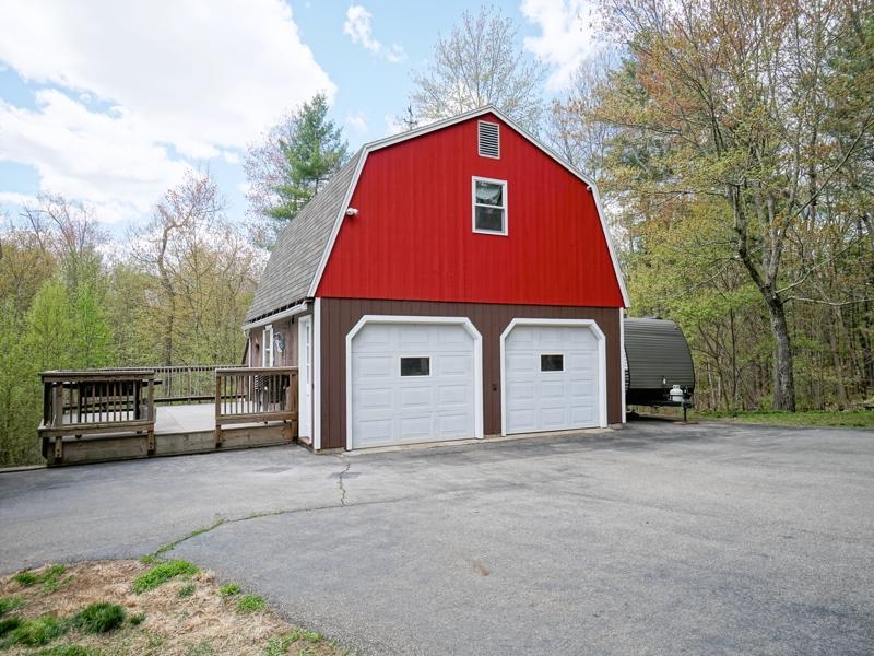 106 Page Road Litchfield, NH 03052 - Photo 33 of 52