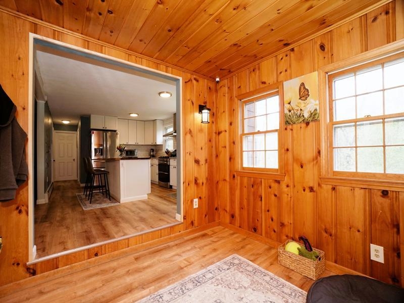 106 Page Road Litchfield, NH 03052 - Photo 7 of 52
