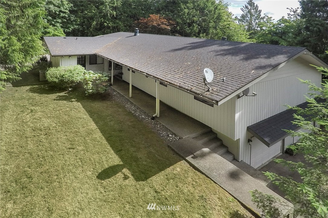 16826 Hallman Road Northwest Poulsbo, WA 98370 - Photo 2 of 25 Gallery Image 2