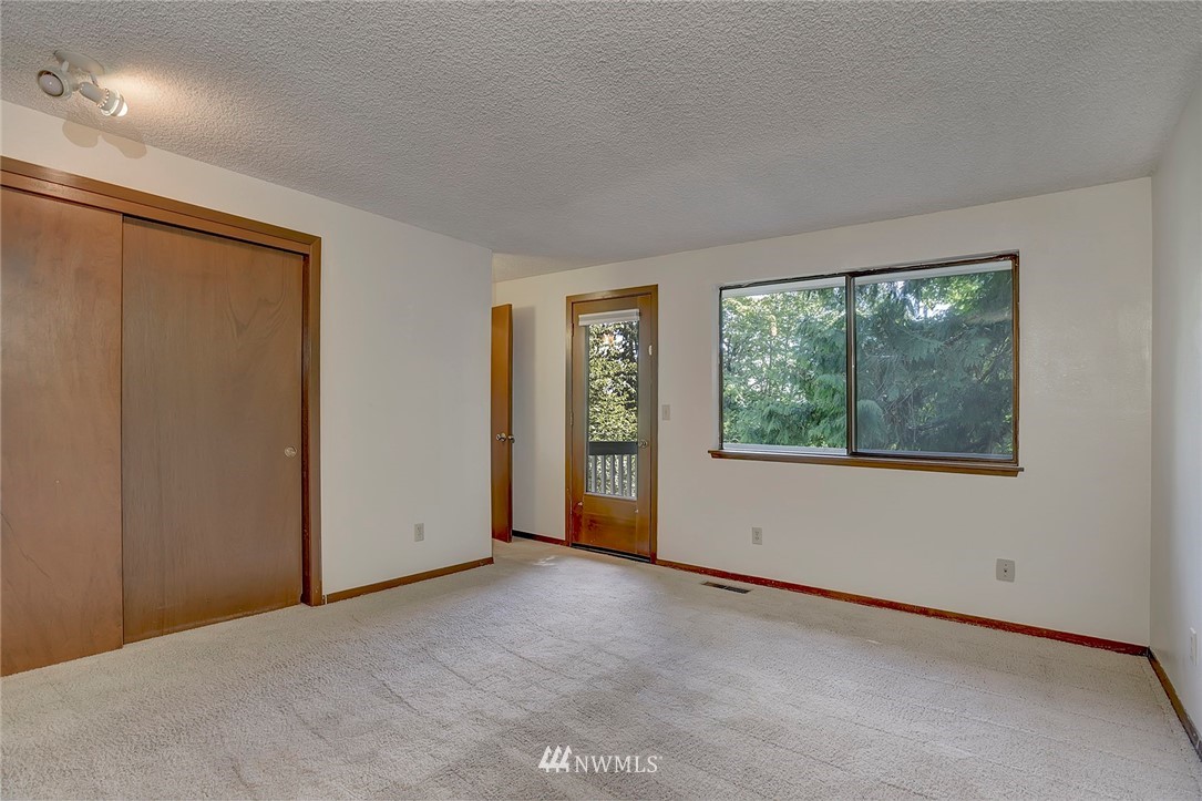 16826 Hallman Road Northwest Poulsbo, WA 98370 - Photo 12 of 25 Gallery Image 12