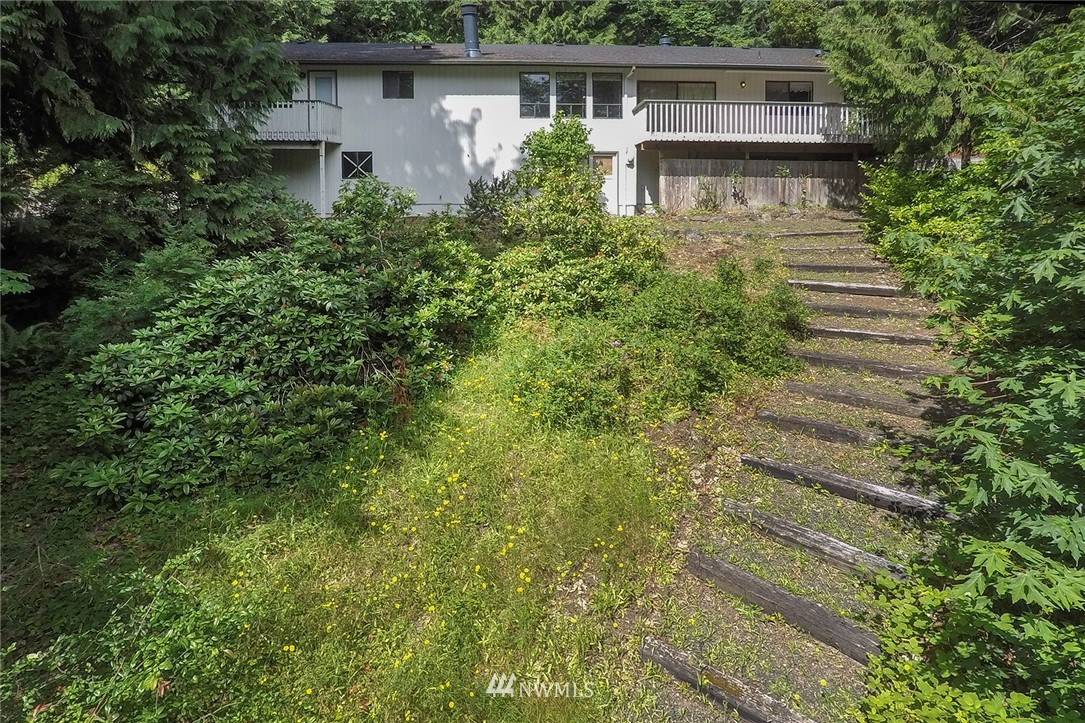 16826 Hallman Road Northwest Poulsbo, WA 98370 - Photo 6 of 25 Gallery Image 6