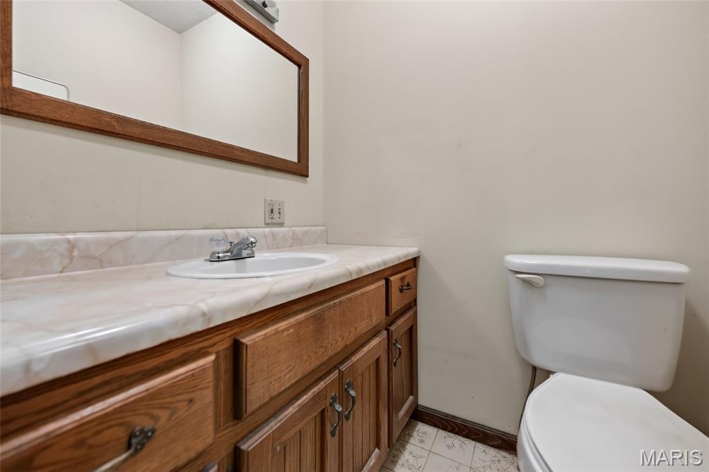 25936 Evanston Road Lebanon, MO 65536 - Photo 18 of 27 Gallery Image 18