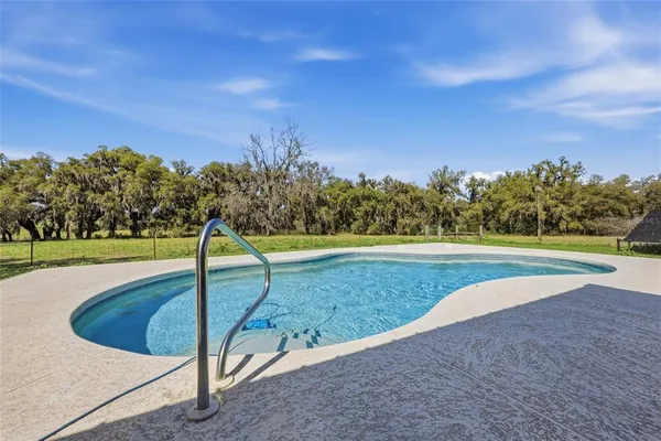 $659,000 | 462 Southwest Fairlington Court, Lake City, FL 32025