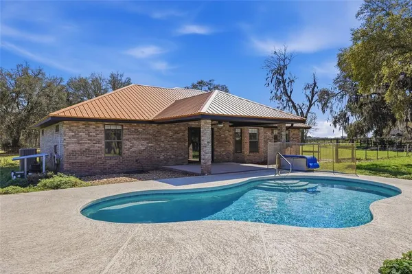 $659,000 | 462 Southwest Fairlington Court, Lake City, FL 32025