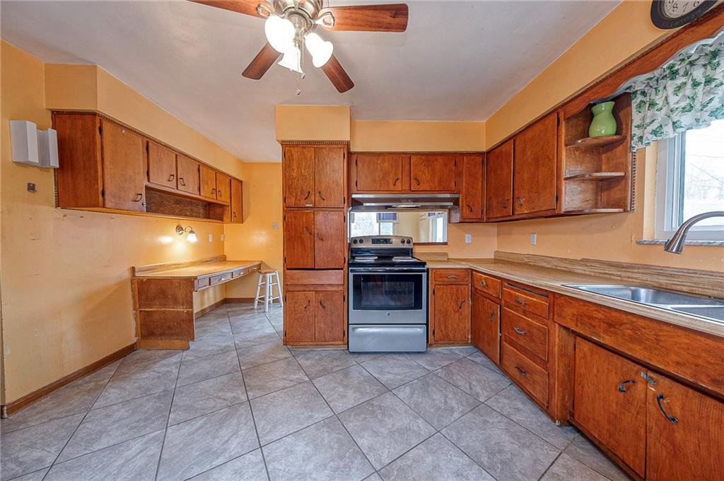 1757 Brodhead Road Coraopolis, PA 15108 - Photo 11 of 36