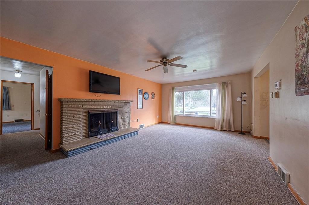 1757 Brodhead Road Coraopolis, PA 15108 - Photo 3 of 36