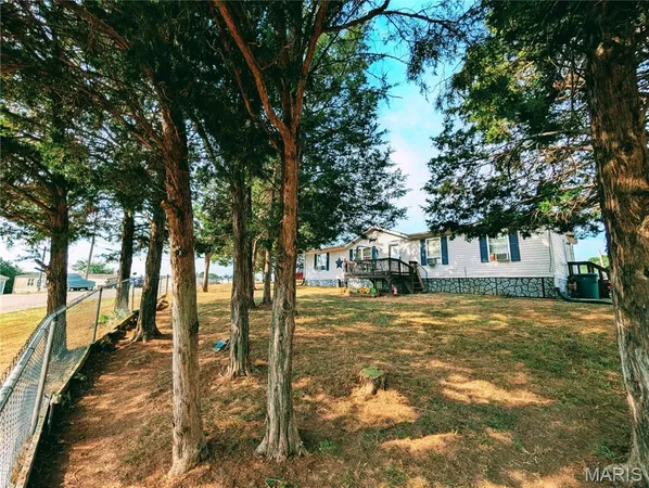 $120,000 | 4050 Crest Drive, House Springs, MO 63051
