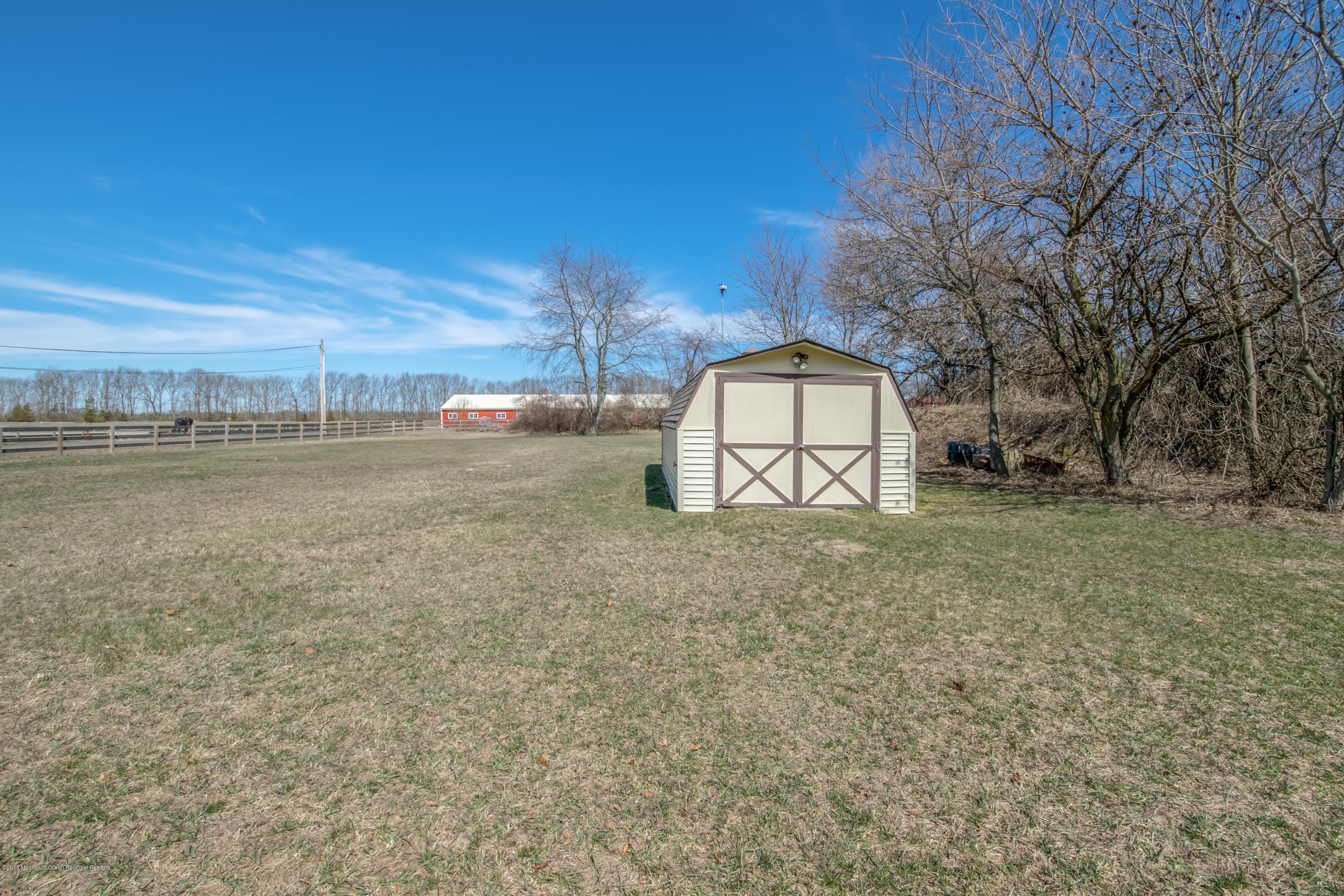 365 Pfister Road Jackson, NJ 08527 - Photo 9 of 39 _9 - Copy