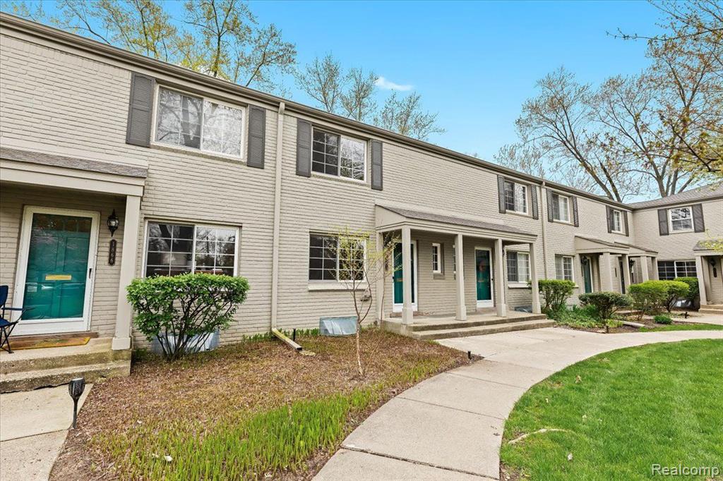 1858 Graefield Road Birmingham, MI 48009 - Photo 33 of 35