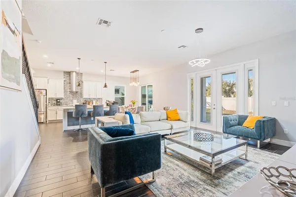 $1,250,000 | 8324 Ludington Circle, Orlando, FL 32836