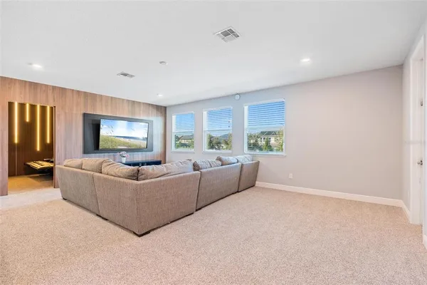$1,250,000 | 8324 Ludington Circle, Orlando, FL 32836