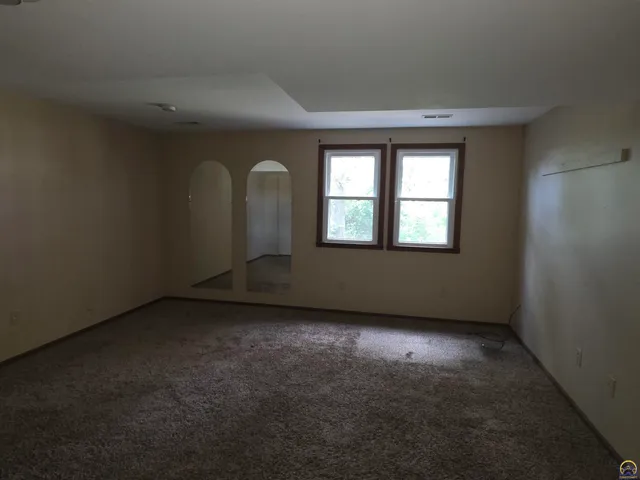 $265,000 | 5001 Northwest Pueblo Court, Topeka, KS 66618