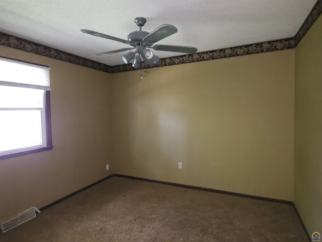 $265,000 | 5001 Northwest Pueblo Court, Topeka, KS 66618