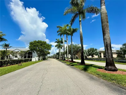 $2,100 | 1044 South Independence Drive, Unit 1044I, Homestead, FL 33034