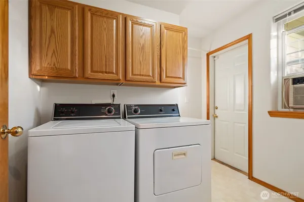 $399,000 | 1226 West Birch Street, Shelton, WA 98584