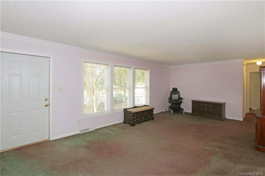 4401 Miami Church Road Concord, NC 28025 - Photo 10 of 35 Gallery Image 10