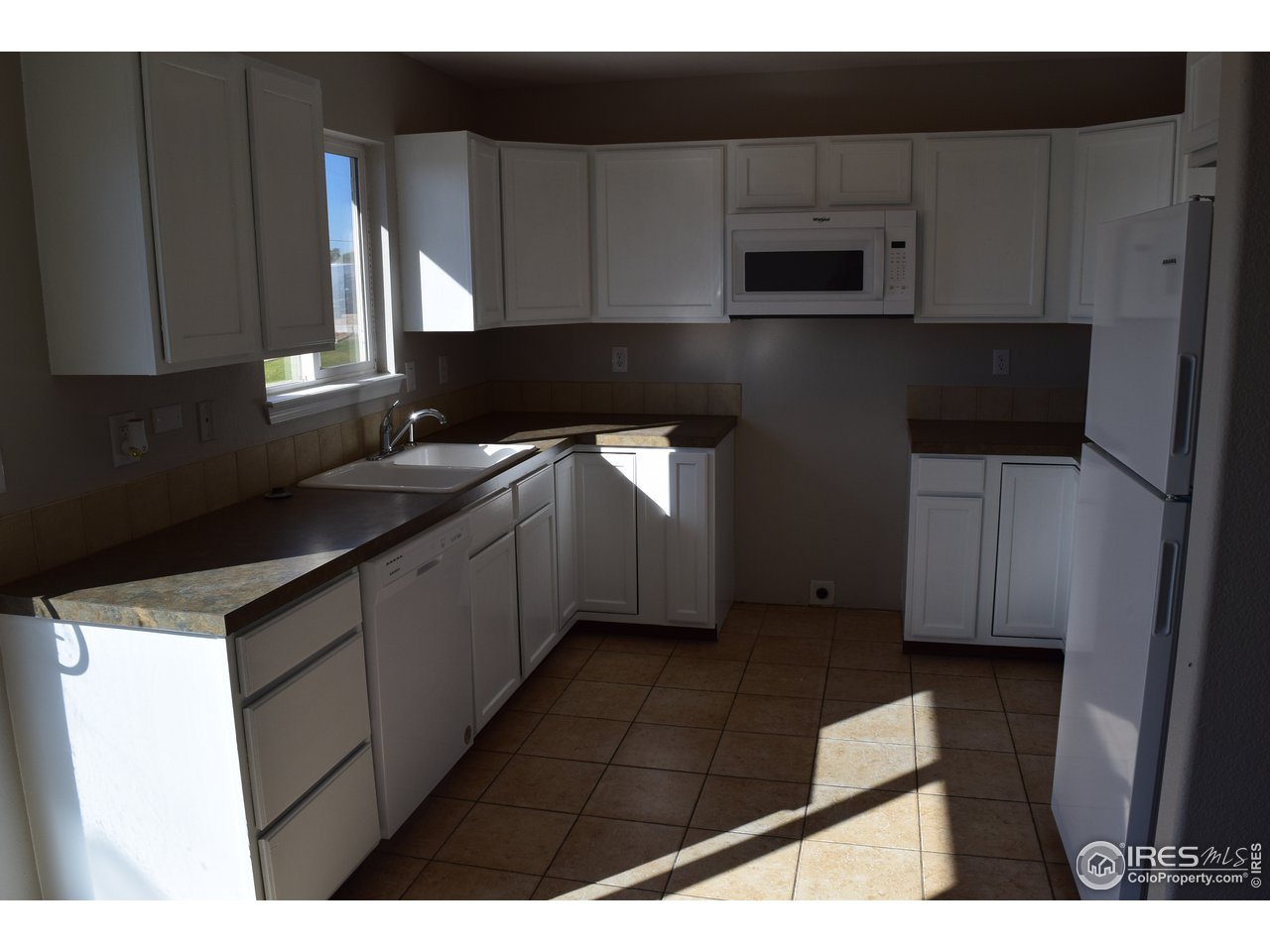4604 West 30th Street Road Greeley, CO 80634 - Photo 8 of 25 Kitchen