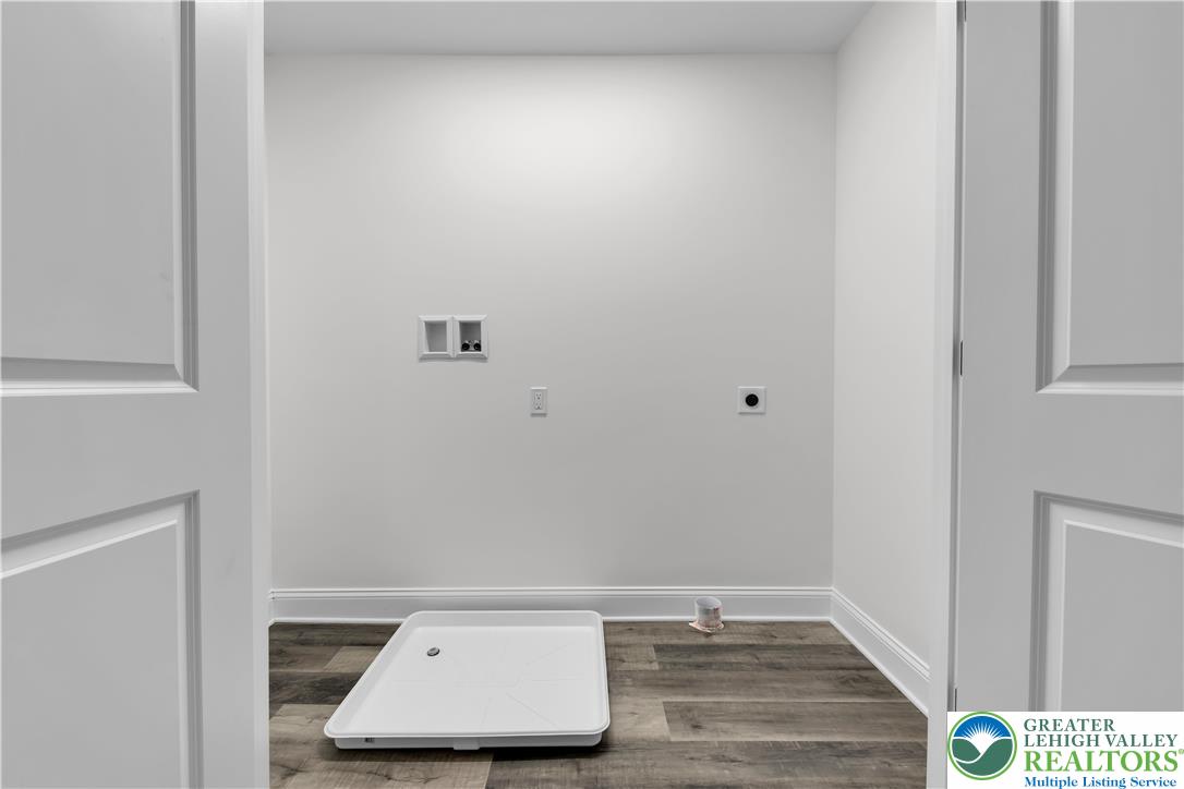 6 West 1st Street Northampton, PA 18067 - Photo 13 of 45 a view of small space with wooden floor