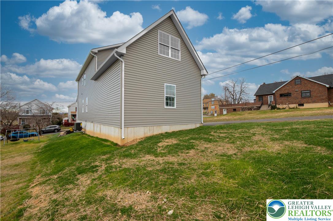 6 West 1st Street Northampton, PA 18067 - Photo 36 of 45 a view of a backyard of the house