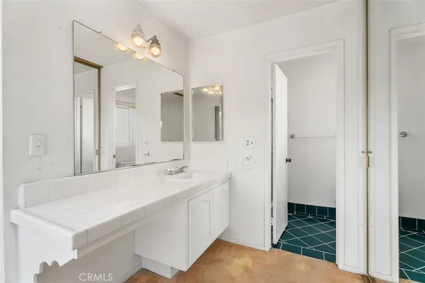 $1,199,000 | 25431 Remesa Drive, Mission Viejo, CA 92691