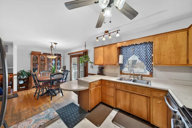 $399,900 | 21 Scotchtown Drive, Middletown, NY 10941