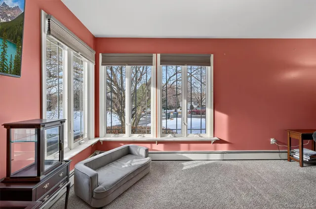 $399,900 | 21 Scotchtown Drive, Middletown, NY 10941