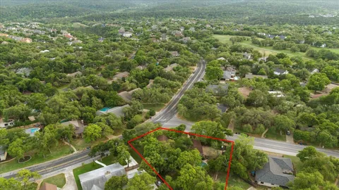 $1,300,000 | 10602 Spicewood Parkway, Austin, TX 78750