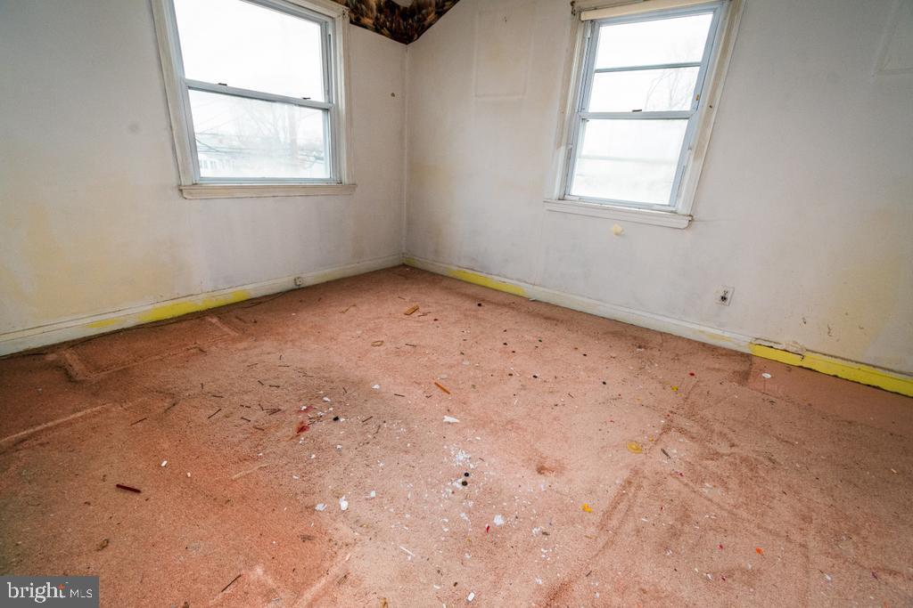 8180 Kavanagh Road Dundalk, MD 21222 - Photo 7 of 11