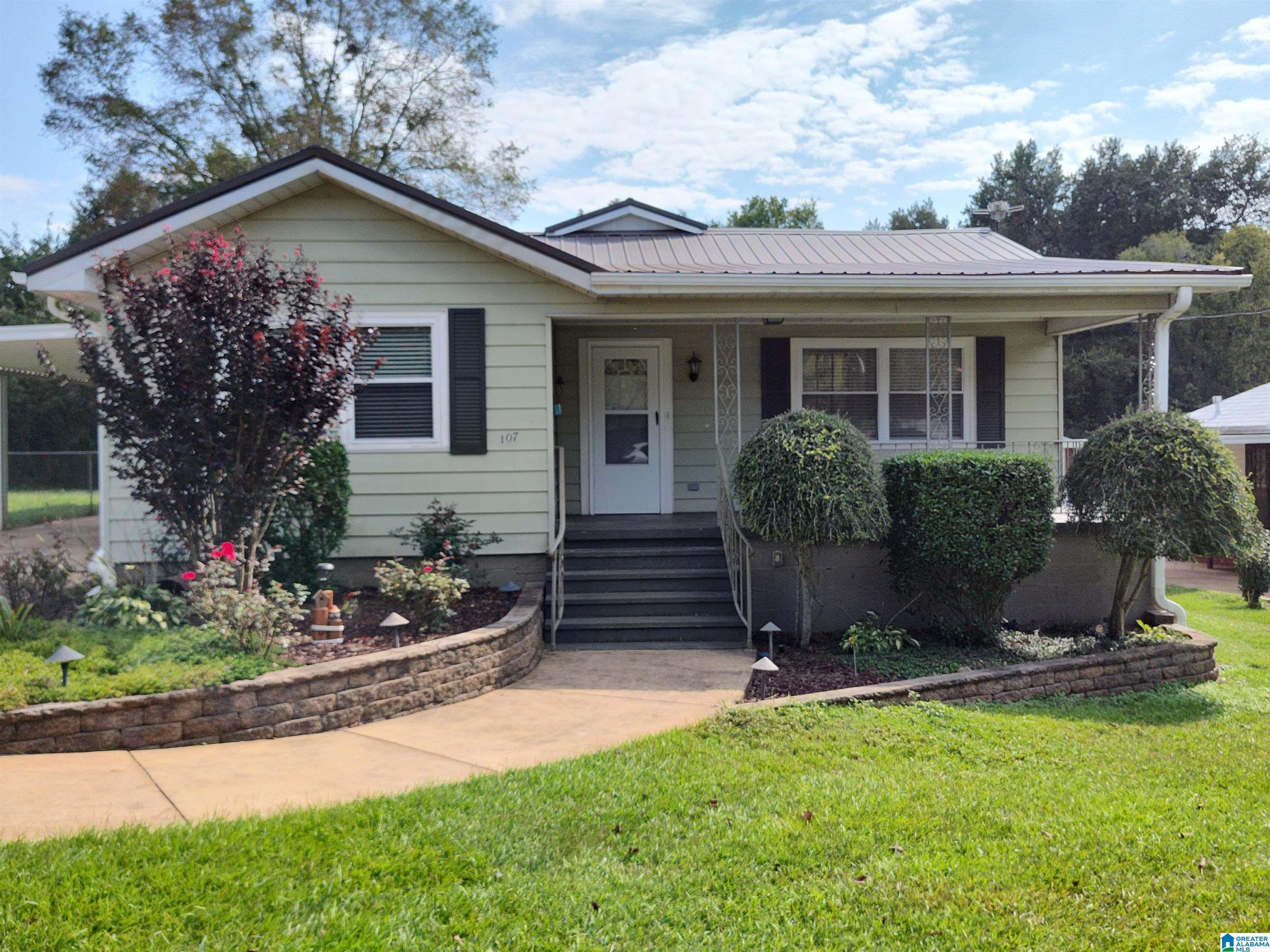 107 Virginia Drive Bessemer, AL 35023 - Photo 2 of 37