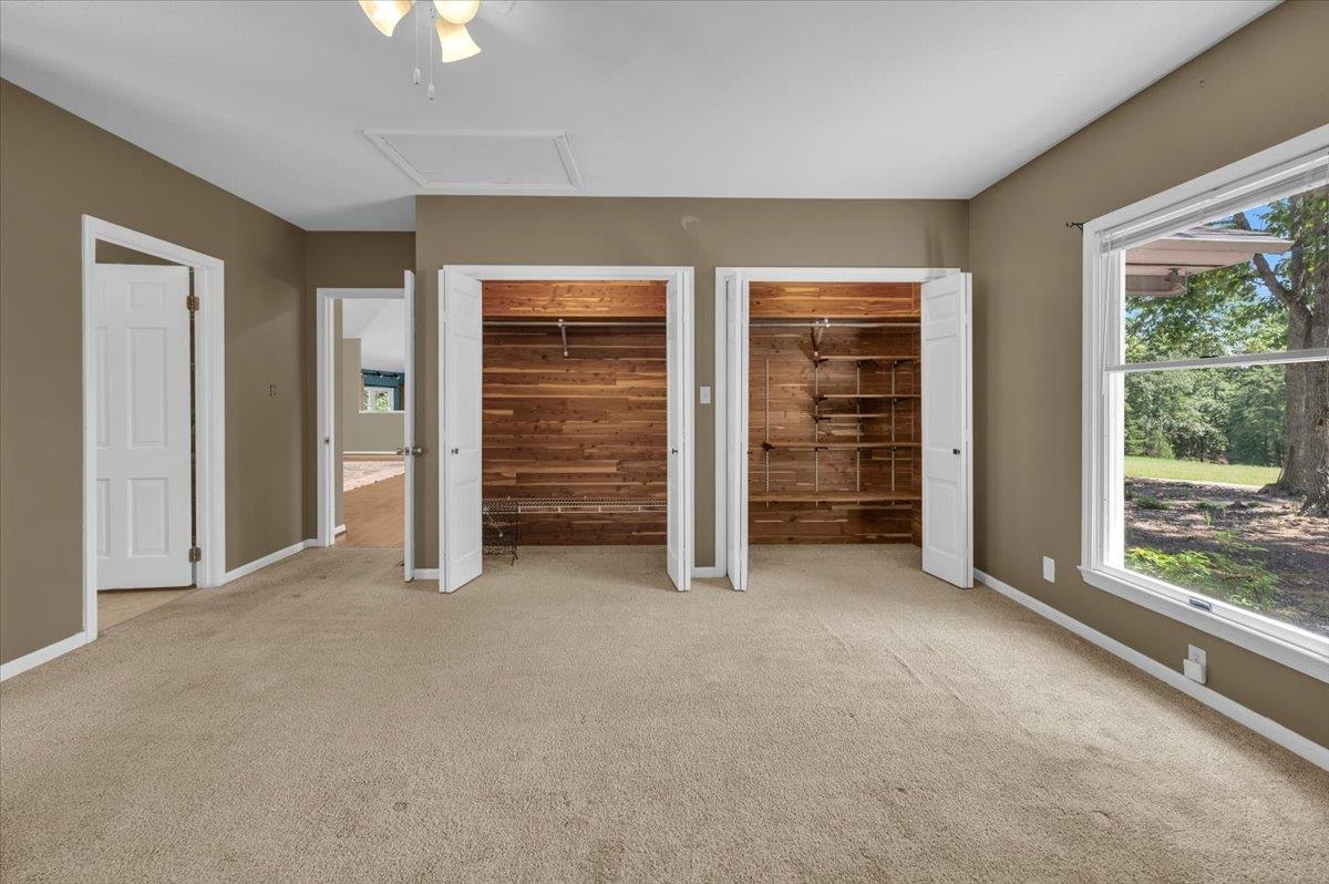 201 Stoneridge Road Spartanburg, SC 29306 - Photo 29 of 50 Cedar Closets in Main