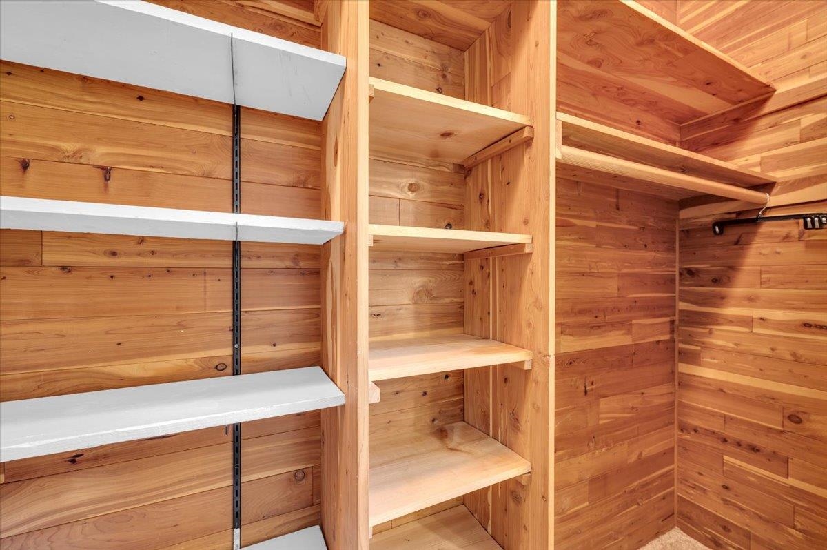 201 Stoneridge Road Spartanburg, SC 29306 - Photo 31 of 50 Cedar Closets