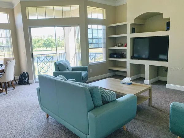 $1,725 | 7330 Westpointe Boulevard, Unit 434, Orlando, FL 32835