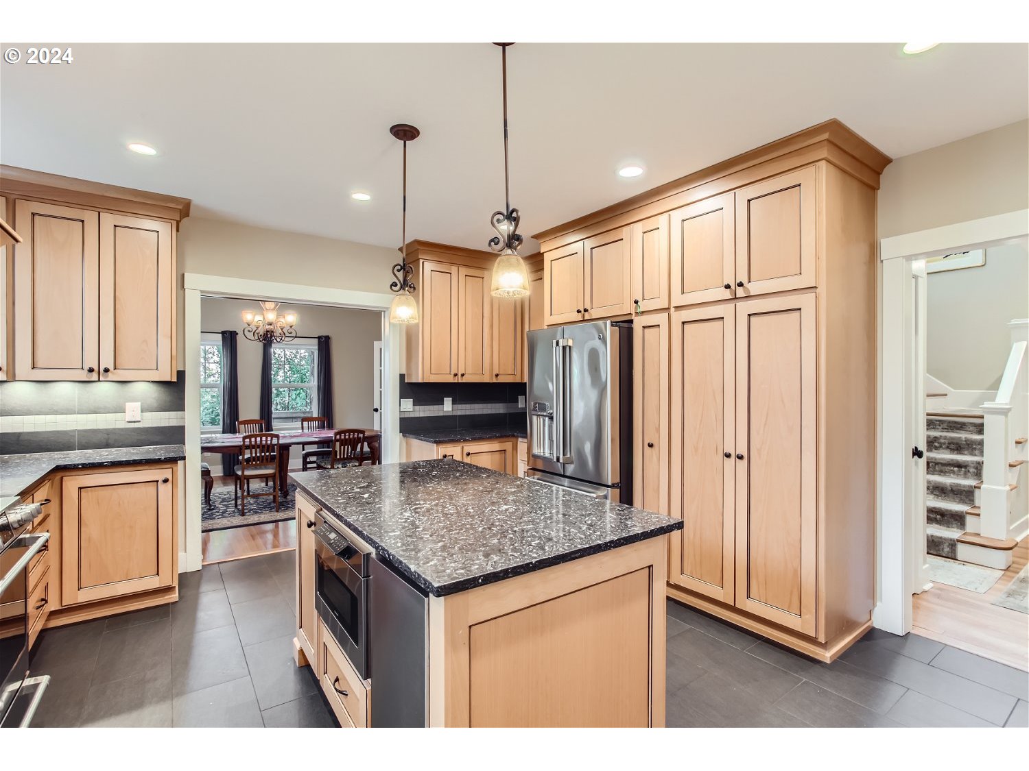 2502 Northwest Westover Road Portland, OR 97210 - Photo 14 of 35 Gallery Image 14