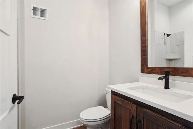 $706,860 | 4825 Northwest Martin Street, Riverside, MO 64151