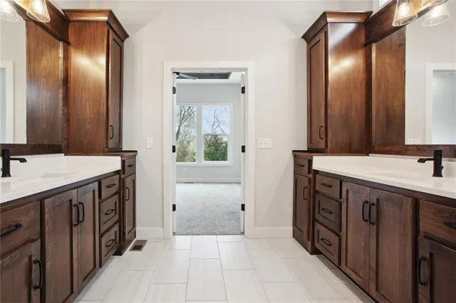 $706,860 | 4825 Northwest Martin Street, Riverside, MO 64151