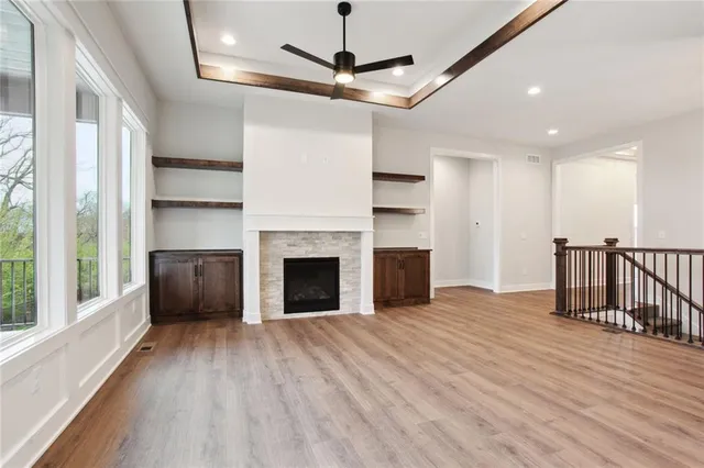 $706,860 | 4825 Northwest Martin Street, Riverside, MO 64151