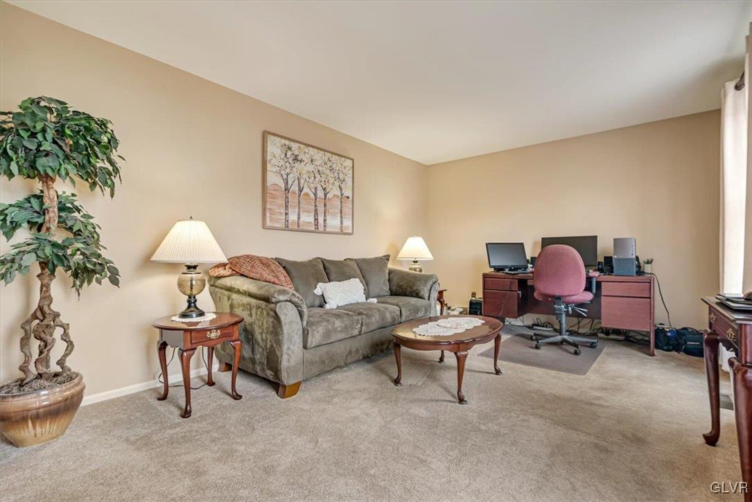 4629 Fairway Road Bethlehem, PA 18020 - Photo 17 of 43 Gallery Image 17