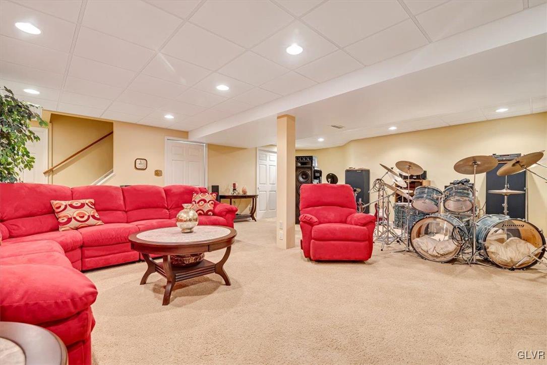 4629 Fairway Road Bethlehem, PA 18020 - Photo 32 of 43 Gallery Image 32